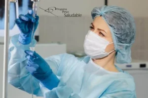 Doctora de Peso Saludable analizando los tratamientos de obesidad y sobre peso